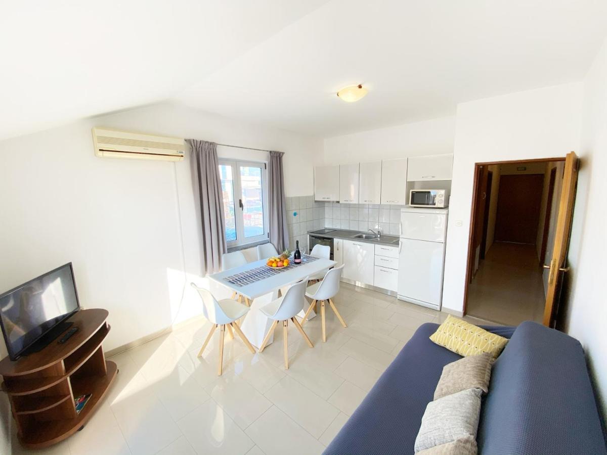 Apartments Saric Biograd Na Moru Eksteriør bilde