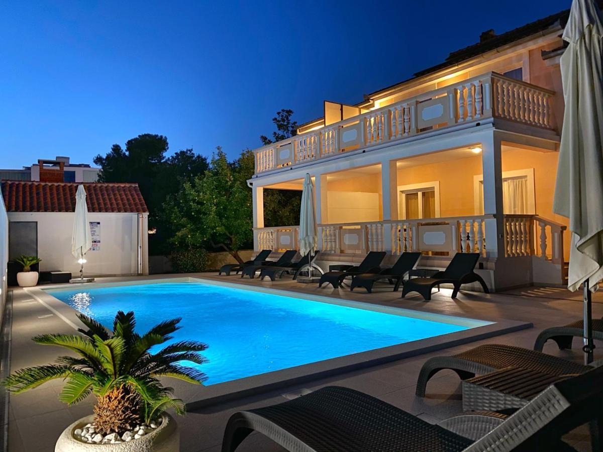 Apartments Saric Biograd Na Moru Eksteriør bilde