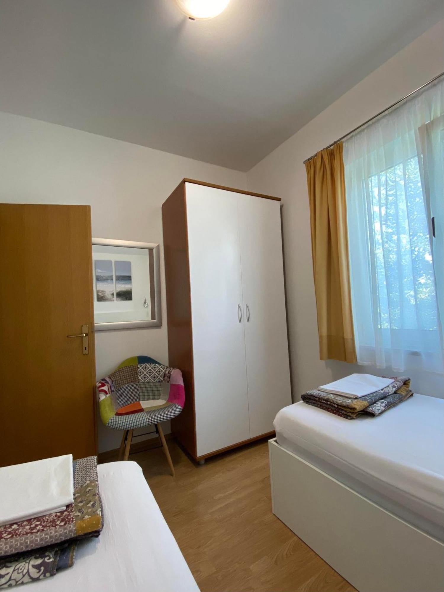 Apartments Saric Biograd Na Moru Eksteriør bilde