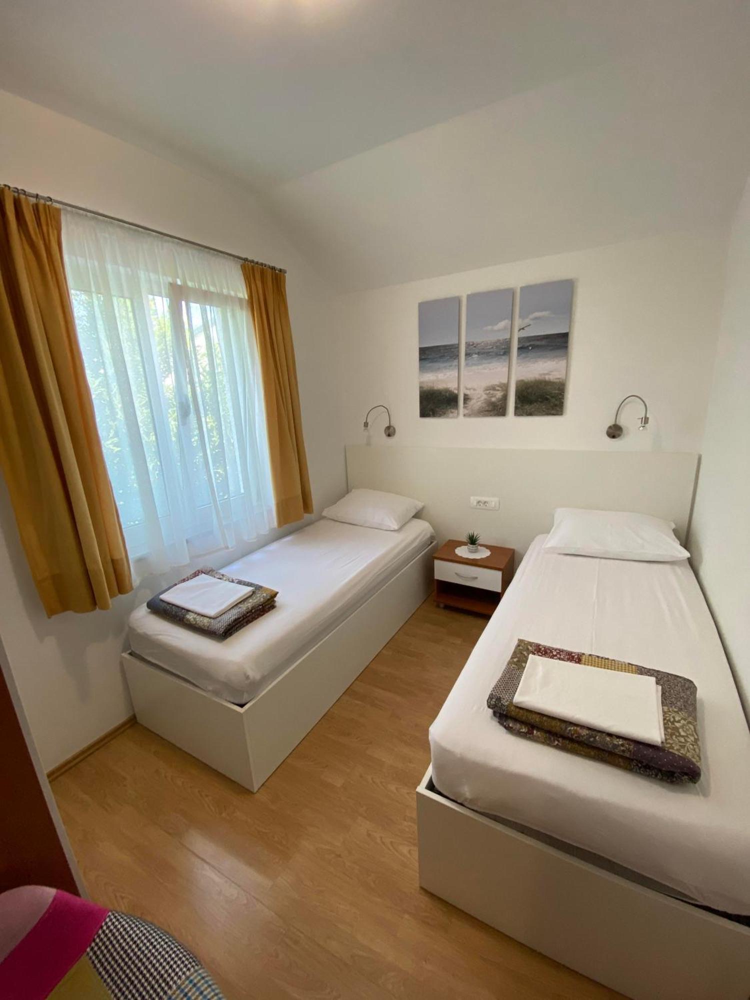 Apartments Saric Biograd Na Moru Eksteriør bilde