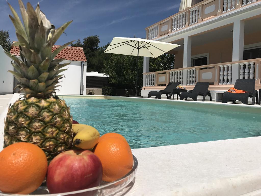 Apartments Saric Biograd Na Moru Eksteriør bilde