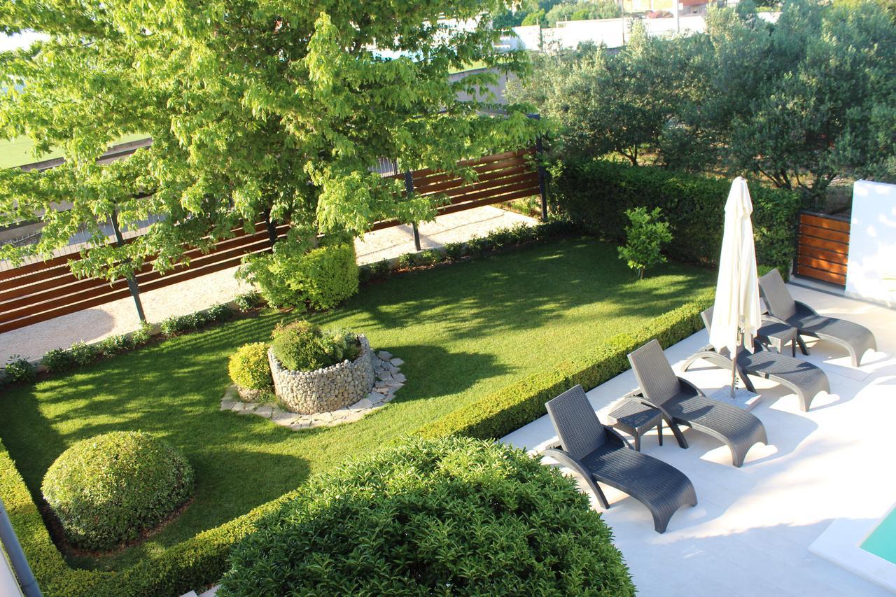 Apartments Saric Biograd Na Moru Eksteriør bilde