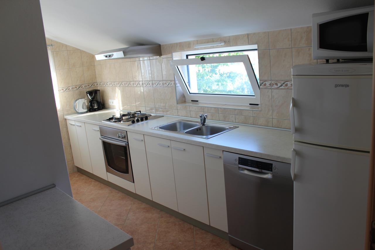 Apartments Saric Biograd Na Moru Eksteriør bilde